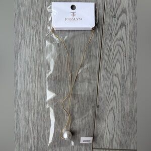 Gold Necklace with Pearl Pendant